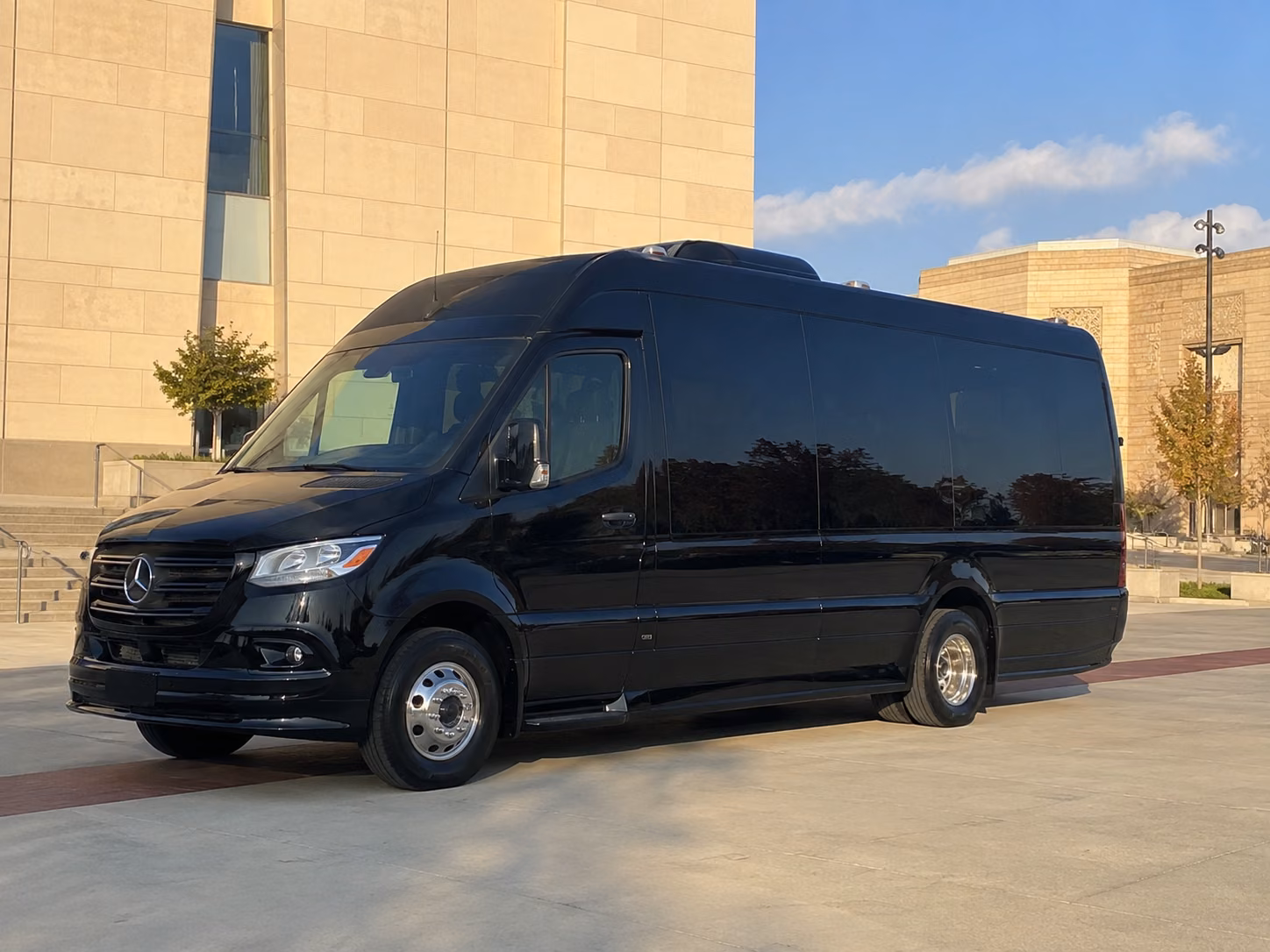 santa ana 20 passenger sprinter van